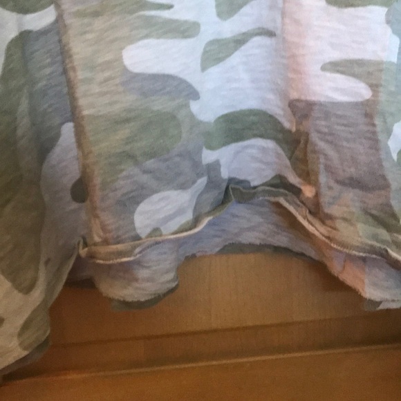 Camo crop top - Picture 4 of 5